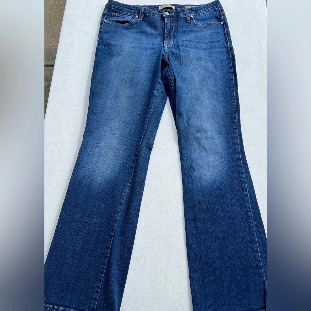 Classic Blue Women's Jeans